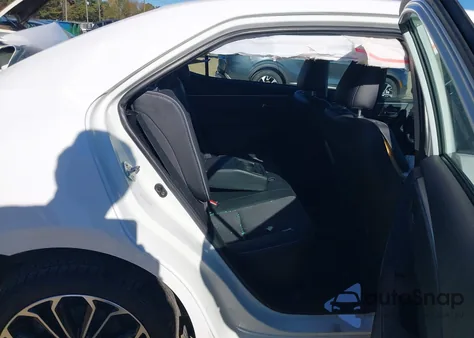 2016 Toyota Corolla S Plus z USA, uszkodzony, nr VIN 2T1BURHE4GC739504